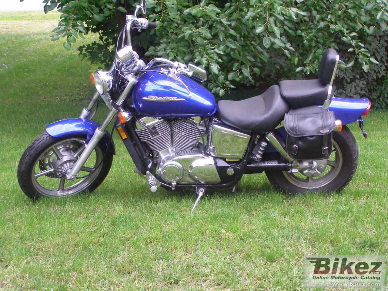 Big nymous user. vt 1100 c shadow spirit picture and wallpaper from Bikez.com